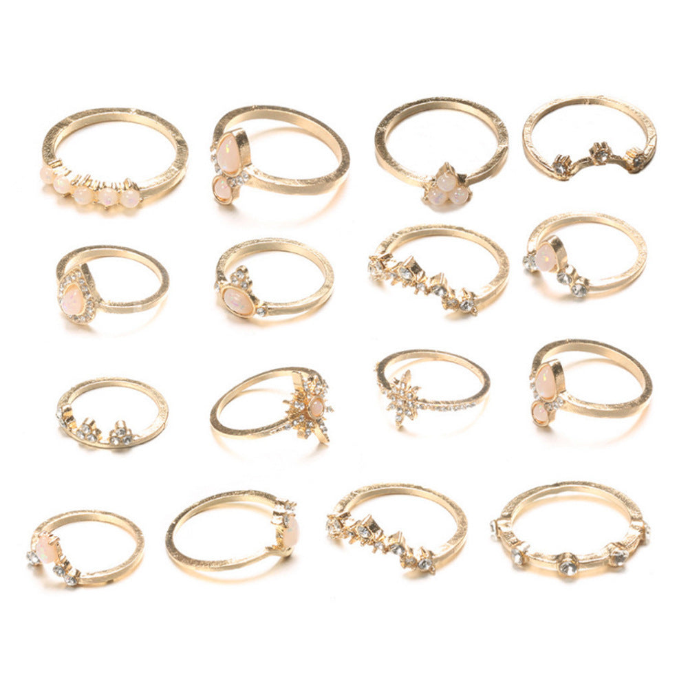 ROYAL DROP - Edles Ringset mit kronen Details