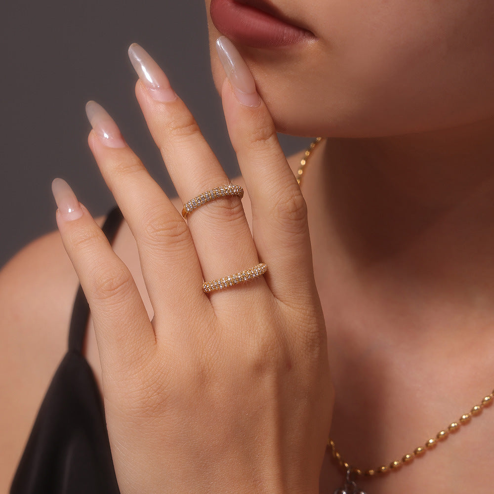 PEARL ELITE - Eleganter Ring mit Perlenakzent