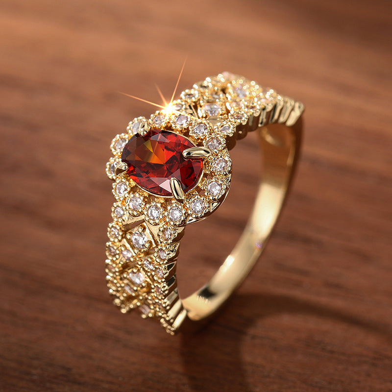RUBINA- Edler Ring mit tiefrotem Stein